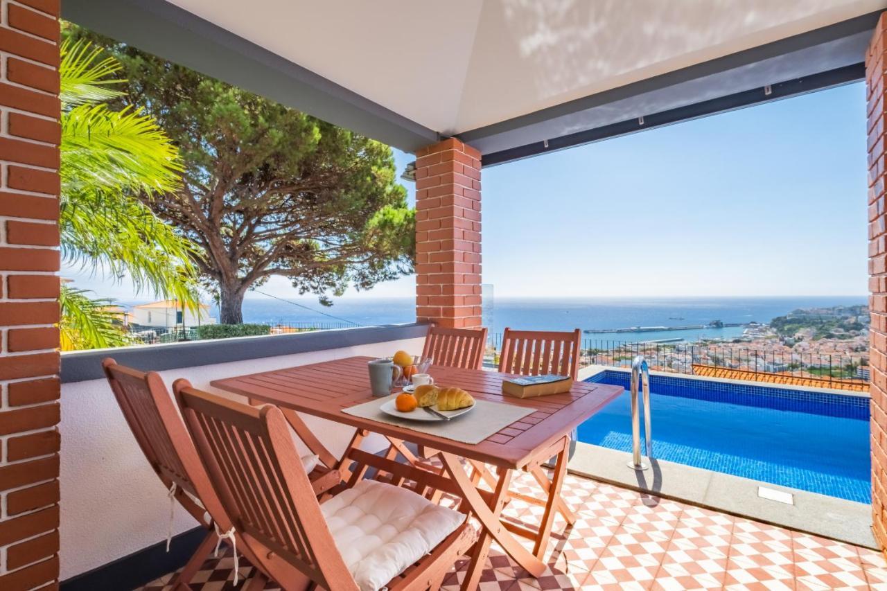 Villa Casa Da Pinheira II - By Wehost à Funchal  Extérieur photo
